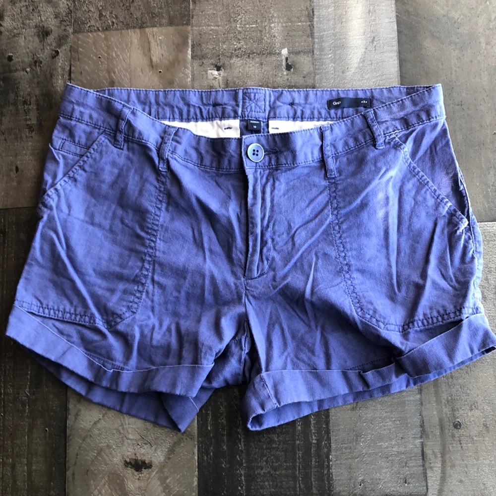 Gap cuffed shorts